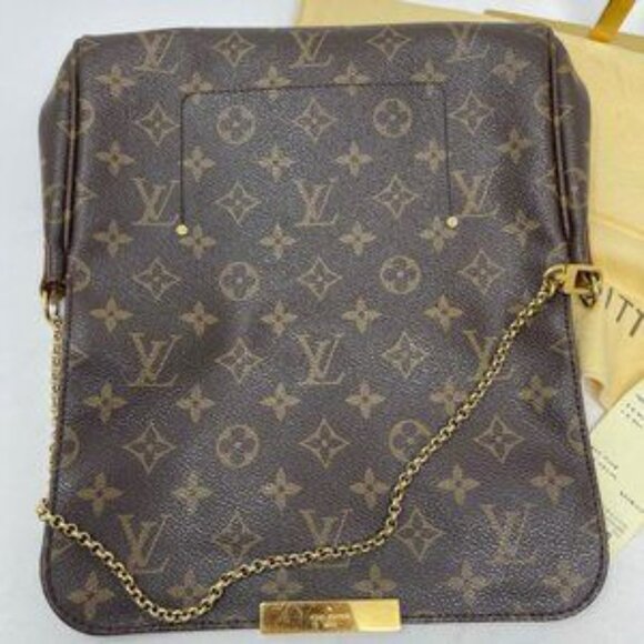 LOUIS VUITTON Favorite MM Crossbody Bag - Picture 3 of 5